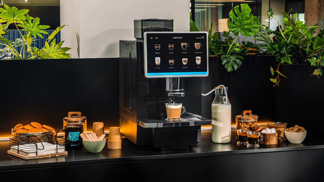 Ekspres CECOTEC Cremmaet Coffice Solidna konstrukcja funkcje Do Twojej przestrzeni codzienny rytm pracy i relaksu wsparcie