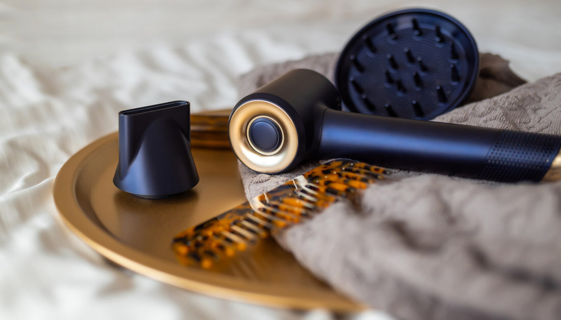 Suszarka INOLY Jet Dry Midnight Blue 1800W Efektywne suszenie włosów wygląd design wizualizacja prezentacja