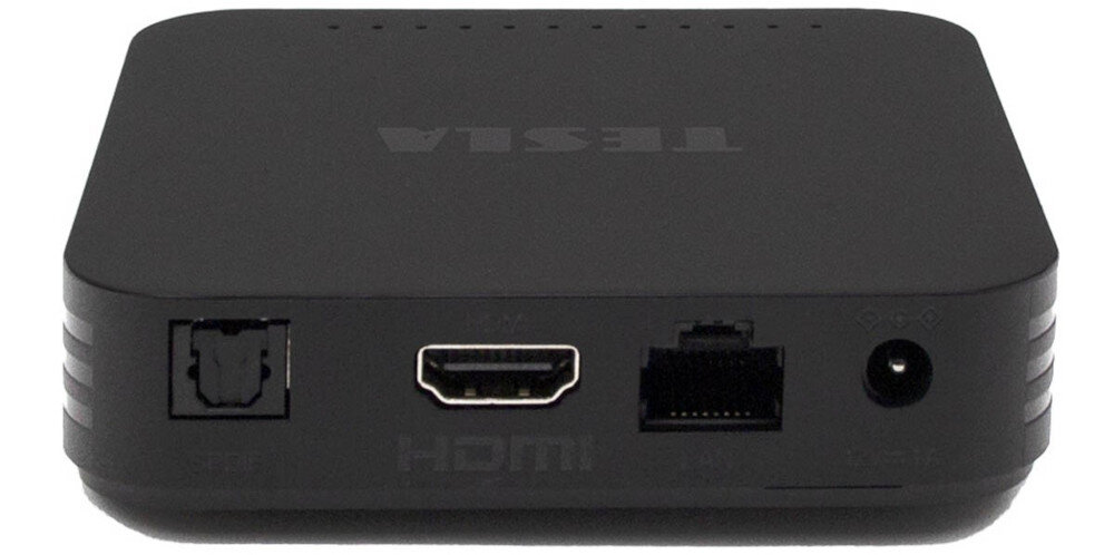 Odtwarzacz multimedialny 4K TESLA MediaBox XG500 kompaktowy montaż instalacja za telewizorem, odtwarzacz z tyłu na białym tle