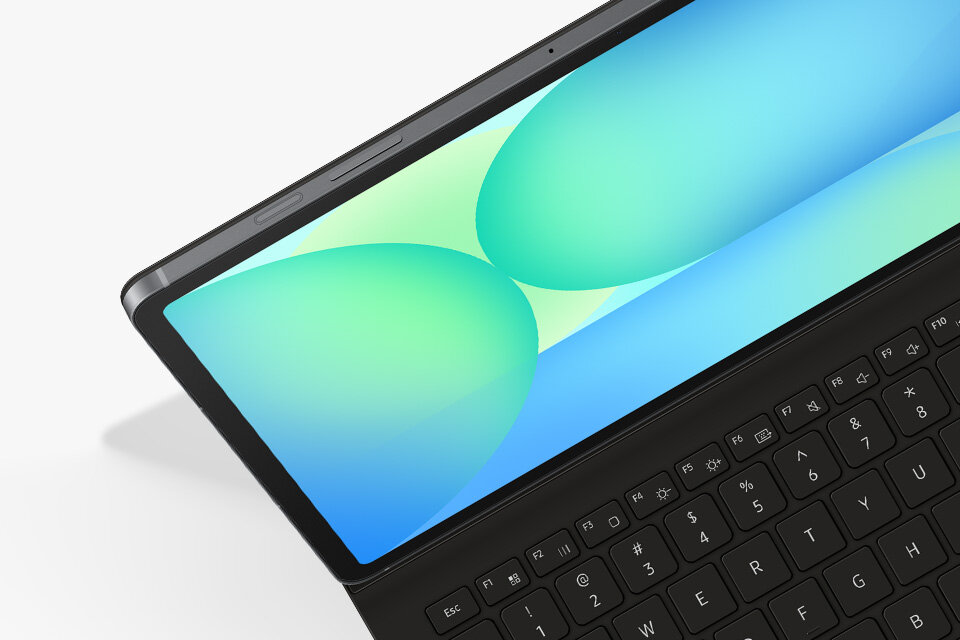 Zbliżenie na Galaxy Tab S10 FE Plus z założonym etui Book Cover Keyboard Slim, aby podkreślić smukły design etui. Zbliżenie na Galaxy Tab S10 FE Plus z założonym etui Book Cover Keyboard Slim, aby podkreślić smukły design etui.