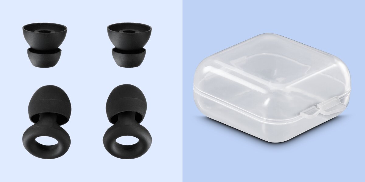 Zatyczki do uszu HAMA 221850 Czarny, hałas, silikon, rozmiar, dopasowanie, na niebieskiem tle zatyczki w komplet oraz etui do nich