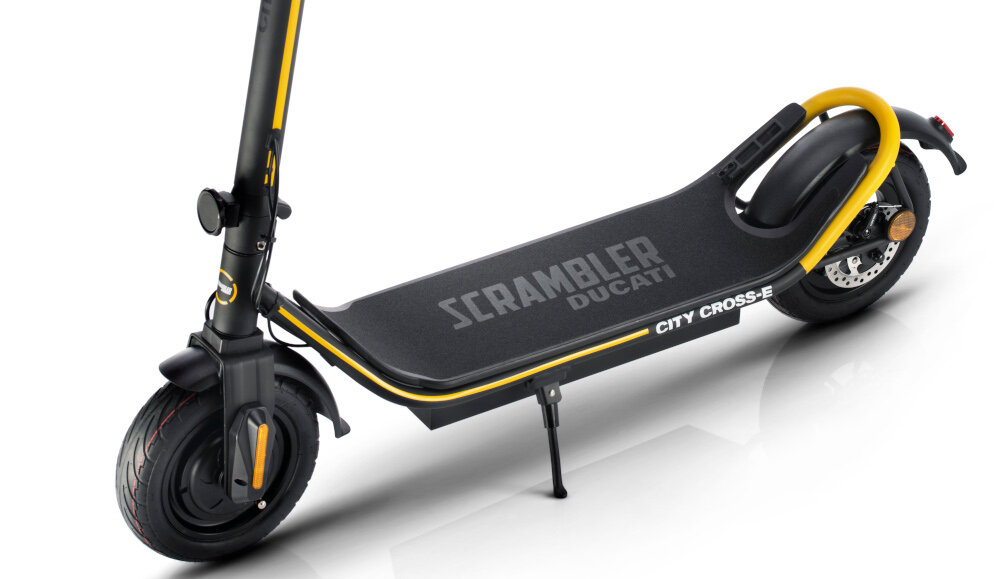 Hulajnoga elektryczna DUCATI Scrambler City Cross-e solidna stalowa rama szeroka platforma