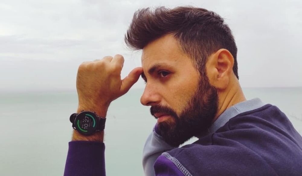 Smartwatch IMILAB W12 ekran bateria czujniki zdrowie sport pasek ładowanie pojemność rozdzielczość łączność sterowanie krew puls rozmowy smartfon aplikacja