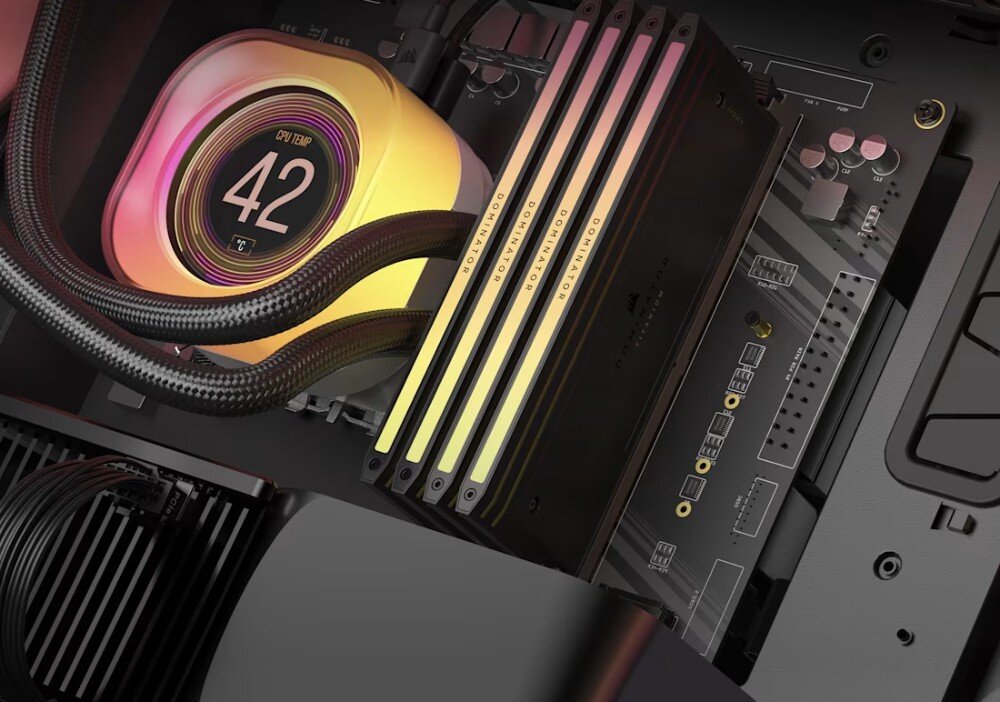 Obudowa CORSAIR iCUE 5000T LX RGB Widok z bliska na górny panel obudowy komputerowej z podświetlanymi paskami RGB i siatkowym filtrem przeciwpyłowym