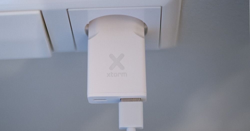 Ładowarka sieciowa XTORM Go2 SlimeLine 25 W SuperCharge ładowanie 