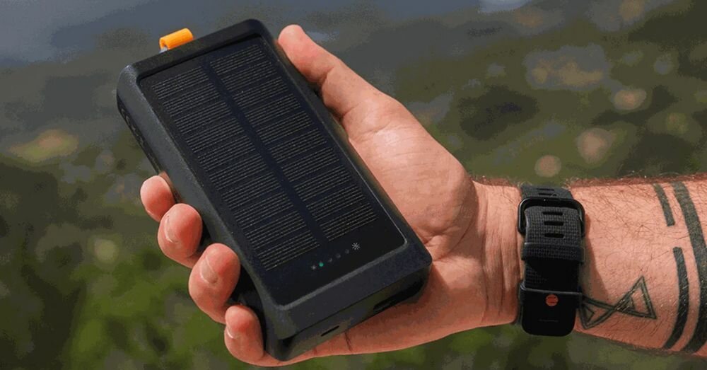 Powerbank solarny XTORM Go2 10.000 mAh 15 W