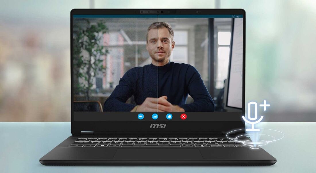 Laptop MSI Prestige 14 AI Studio podczas wideokonferencji, ekran podzielony na dwie części prezentujące różnicę w jakości obrazu i dźwięku, symbol mikrofonu z efektem redukcji szumów. - AI Noise Cancellation Pro