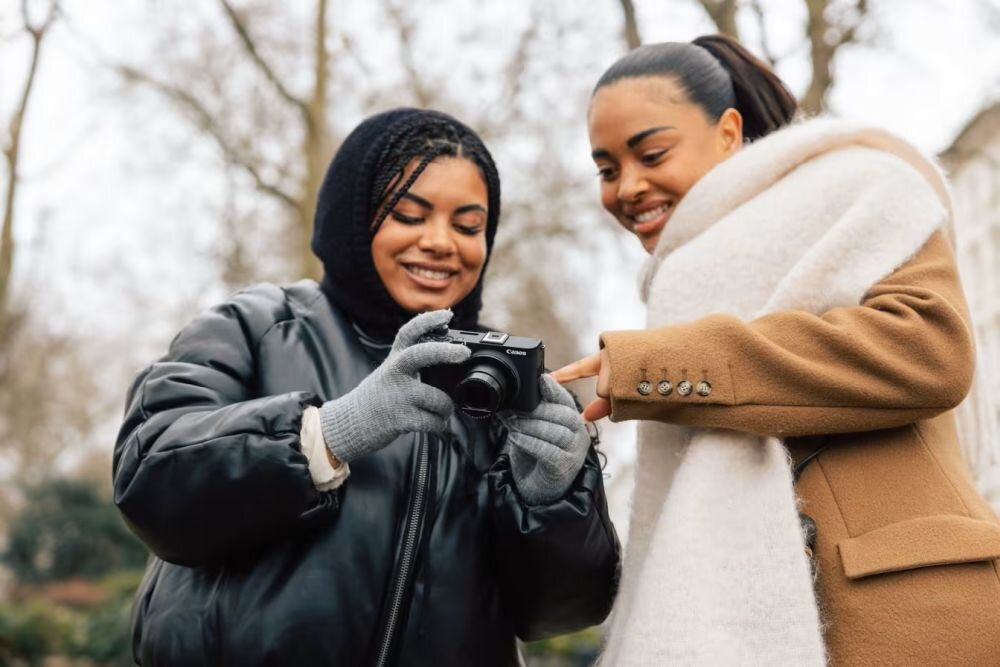 Canon PowerShot V1 kompaktowa kamera 374 g stabilizacja obrazu nagrywanie w pionie