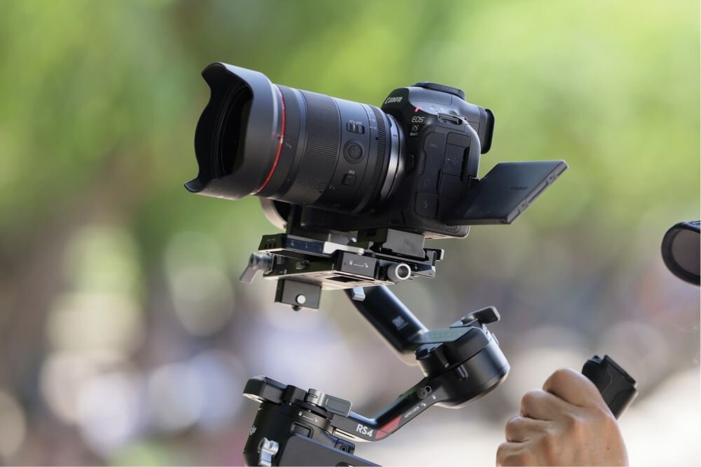 CANON RF 20 mm f-1.4L VCM kompaktowy lekki obiektyw mobilność fotografia