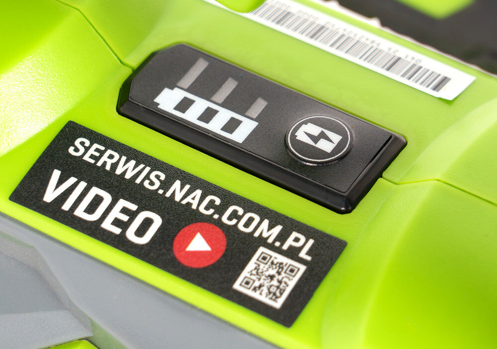 Dmuchawa do liści akumulatorowa NAC 20V BB20-B40-S Aku 4.0Ah zbliżenia na wskaźnik ładowania czas ładowania do 140 minut krótsze przerwy między pracami i większa efektywność wskaźnik naładowania czas pracy około 12 minut