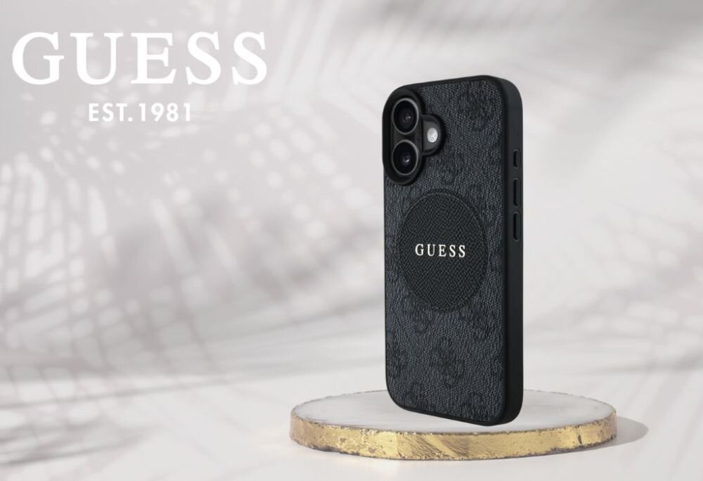 Etui GUESS 4G Circle Classic Logo MagSafe do Apple iPhone 16 Czarny smartfon w etui na postumencie, logo marki w tle