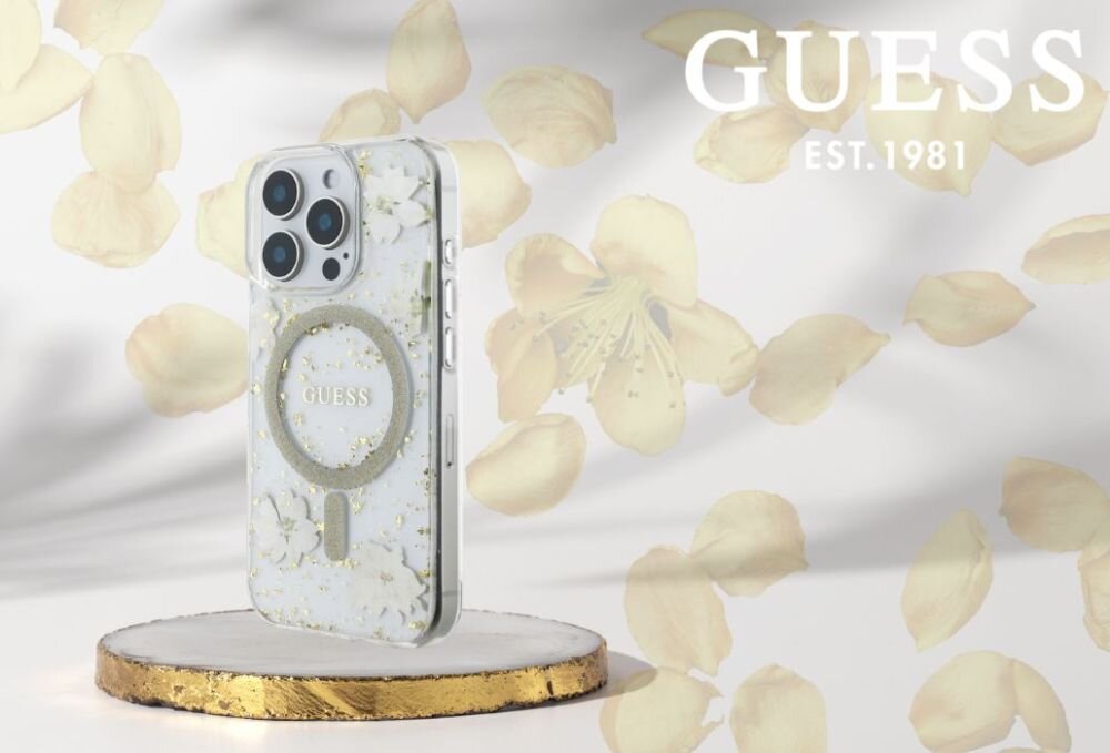 Etui GUESS Resin Flowers Glitter MagSafe do Apple iPhone 16 Pro Beżowy smartfon w etui na postumencie, logo marki w tle