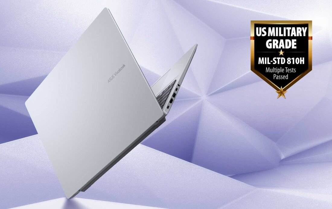 Ekran laptopa z logo MIL-STD 810H ustawiony w jasnym otoczeniu - Standard wojskowy MIL-STD 810H