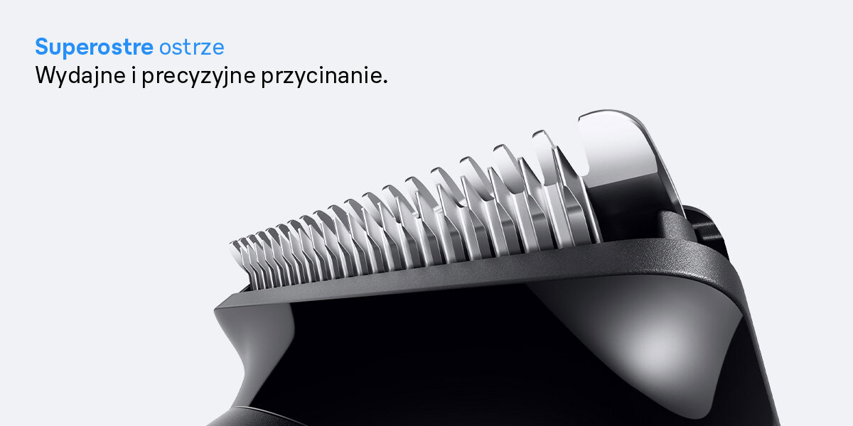 Strzyżarka BRAUN AIO3540 0.5-21 mm napis superostre ostrze wydajne i precyzyjne przycinanie zbliżenie na ostrza