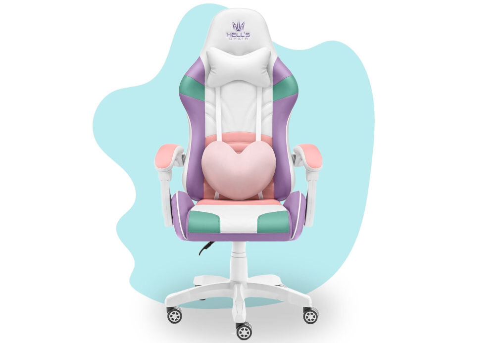 Fotel gamingowy w kolorach biało-fioletowym z różowymi i zielonymi akcentami, posiada poduszkę w kształcie serca. Na zagłówku widoczne jest logo z napisem \'HELL\'S CHAIR\'.