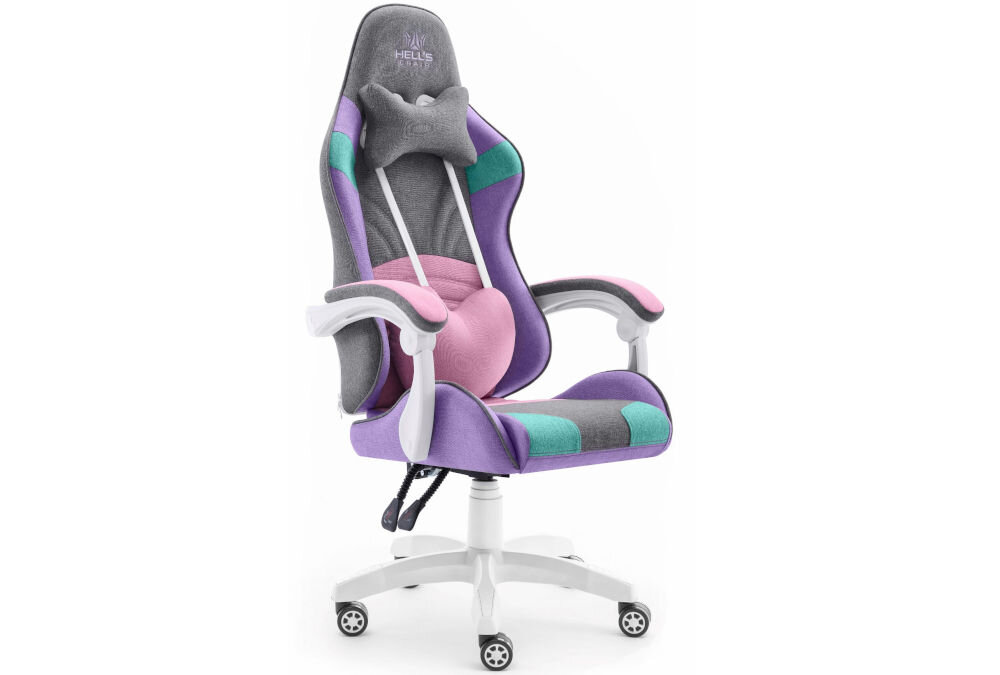 Fotel gamingowy w kolorach szaro-fioletowym z różowymi i zielonymi akcentami, posiada poduszkę pod głowę i lędźwie. Na zagłówku widoczne jest logo \'HELL\'S CHAIR\'.