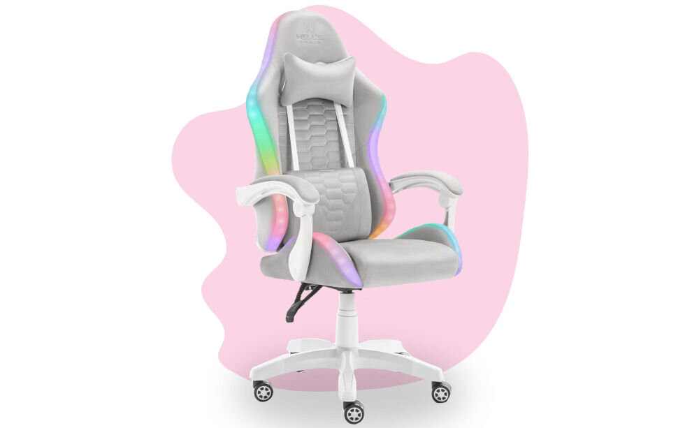 Fotel HELL'S CHAIR HC-1000 LED RGB Kids Szary prezentacja fotela od przodu pod kątem na różowo-białym tle wyróżniający się design komfort elegancka forma