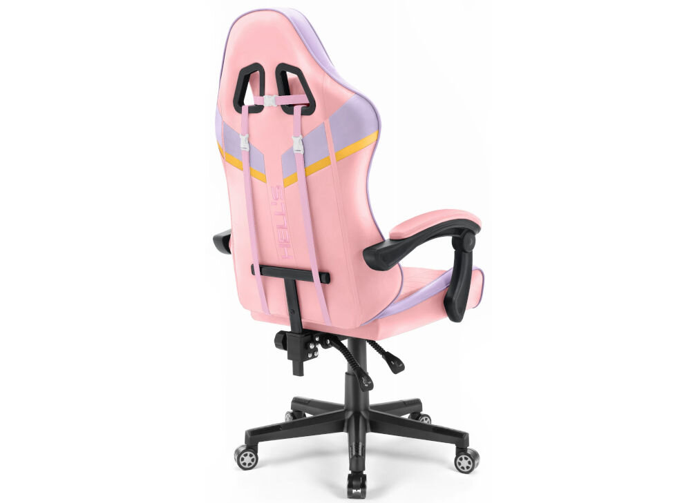 Fotel gamingowy HELL'S CHAIR HC-1004 Różowy prezentacja fotela od tyłu pod kątem na jasnym tle wyprofilowany kształt oparcia zapobieganie dolegliwościom bólowym kręgosłupa utrzymanie prawidłowej postawy komfort