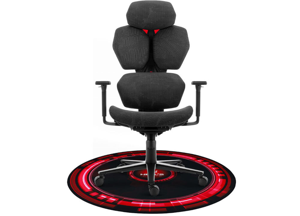 Mata pod fotel HELL'S CHAIR Rainbow Czarno-czerwony prezentacja maty na białym tle na niej fotel wyrazista grafika funkcja dekoracyjna gamingowy charakter