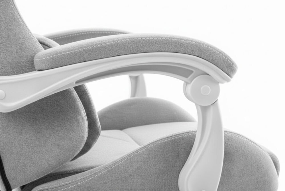 Fotel HELL'S CHAIR HC-1014 Szaro-Biały zbliżenie na podłokietniki jasne tło miękkie wypełnienie solidne podparcie spójna stylistyka komfort przedramion