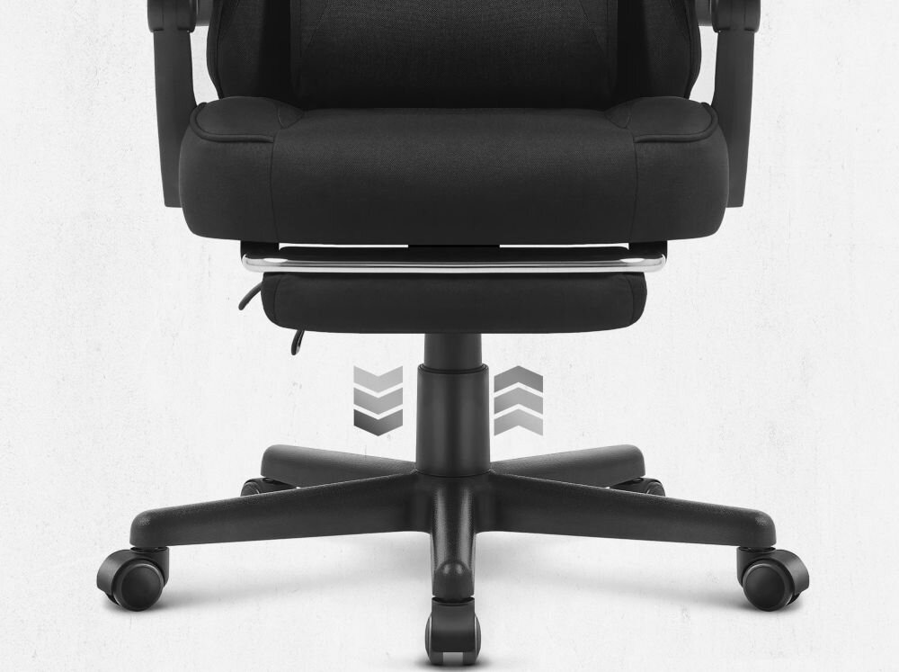 Fotel CABRO C502 Czarny Zbliżenie na dolną część fotela, prezentujące pięcioramienną podstawę, kółka oraz mechanizm podnośnika gazowego fotel gamingowy z regulacją wysokości siedziska gazowym siłownikiem