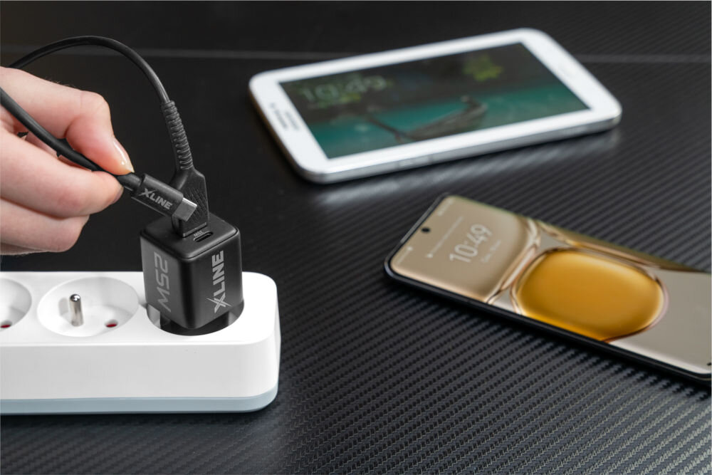 Ładowarka indukcyjna XLINE WCG252K Czarny usb-c moc usb-a moc