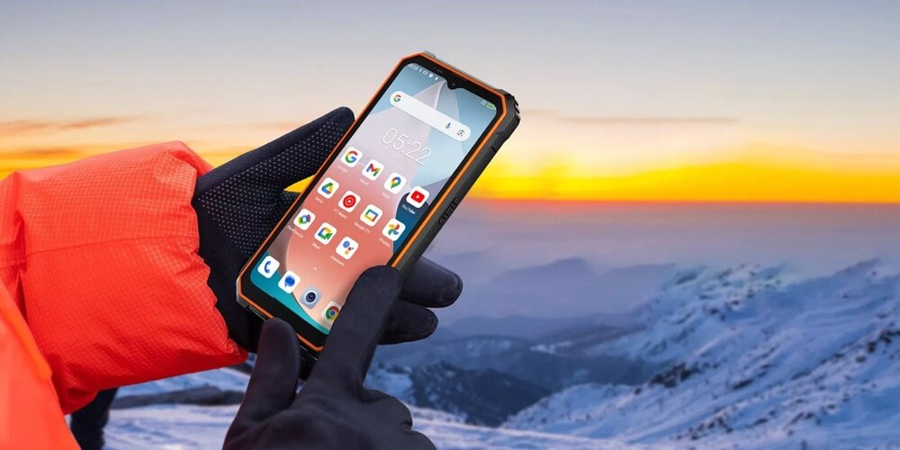 Smartfon BLACKVIEW BV6200 Plus w użyciu w rękawicach  6,56-calowy ekran IPS HD+ z odświeżaniem 90 Hz Panda Glass  