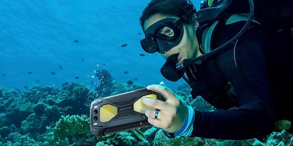 Smartfon BLACKVIEW BV7300 nurek z telefonem Podwójny aparat tylny 50 Mpx + 20 Mpx przednia kamera 32 Mpx zdjęcia podwodne fotografia 