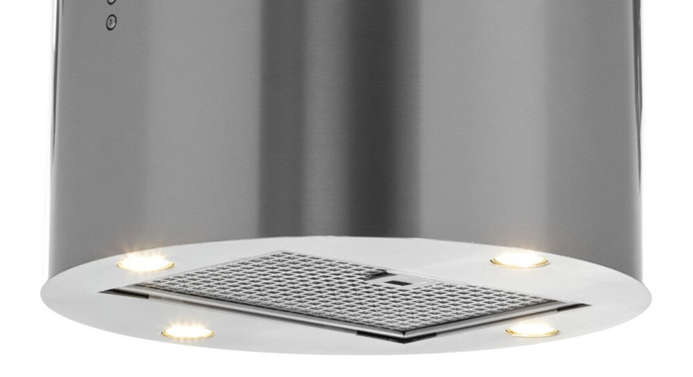 OKAP AKPO WK-12 Balmera WL Slim Na zbliżeniu pokazano dolną część czarnego, cylindrycznego okapu kuchennego z oświetleniem LED w czterech narożnikach. Widać też panel sterowania z rzędami przycisków oraz centralnie umieszczony filtr wydajna turbina cicha praca sterowanie prędkości świeże powietrze intuicyjna obsługa