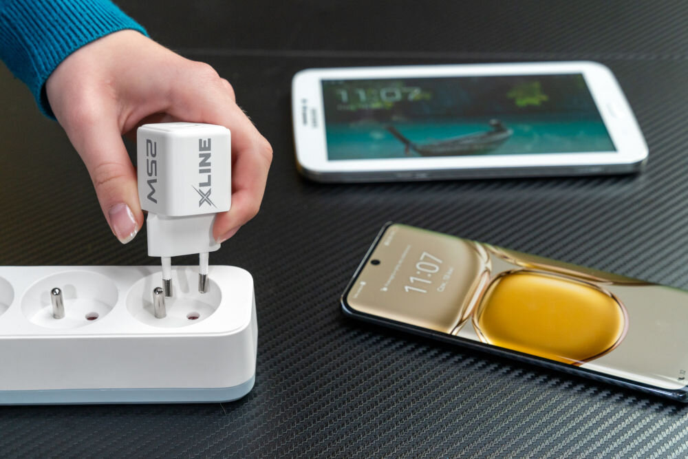 Ładowarka indukcyjna XLINE WCG252W Biały technologia gan