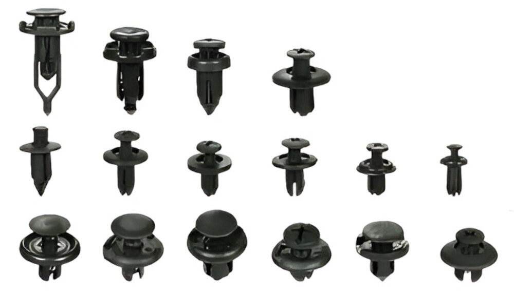 Zestaw spinek samochodowych EXTRALINK 27658 (625 szt.) spinki i klipsy na białym tle z wytrzymałych materiałów odpornych na uszkodzenia mechaniczne oraz zmienne warunki atmosferyczne mocowania zachowują swoje właściwości nawet przy intensywnym użytkowaniu pojazdu zmniejszają ryzyko luzów i nieprzyjemnych dźwięków w trakcie jazdy