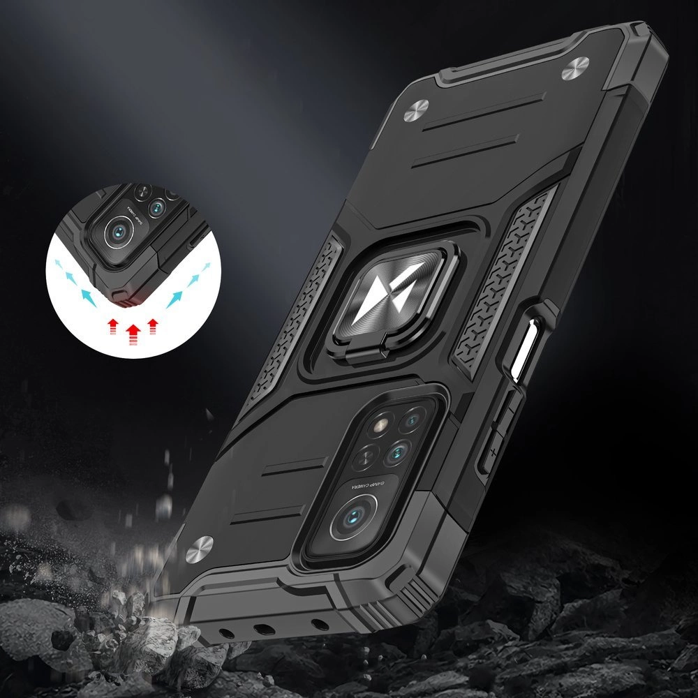 Czarne, pancerne etui na telefon z magnetycznym uchwytem i wzorem na powierzchni. W tle widoczne są skały, a w okręgu pokazano zbliżenie na aparat telefonu z kolorowymi strzałkami wskazującymi kierunki.