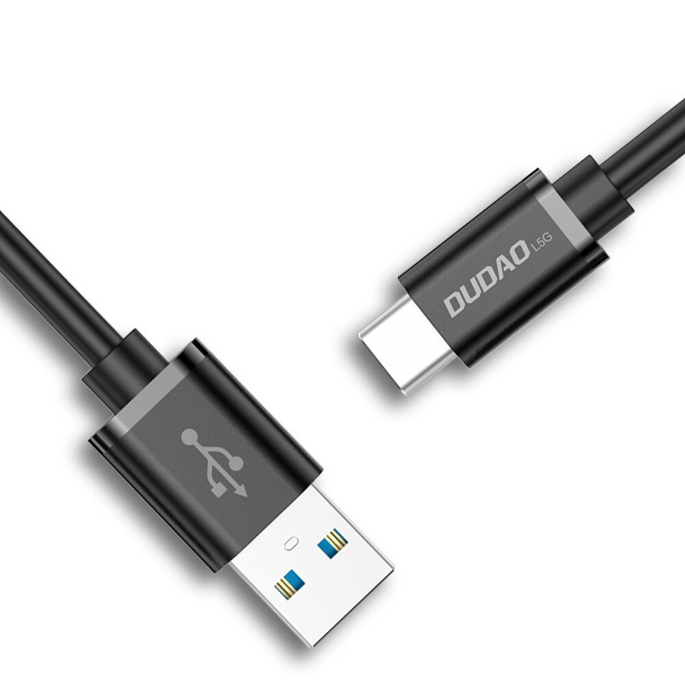 Na obrazie widoczny jest czarny kabel USB z końcówkami USB i USB Typ C. Na jednej z końcówek znajduje się napis \'DUDAO L5G\'.