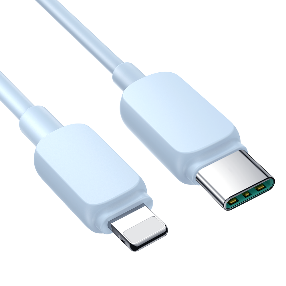 Obraz przedstawia dwa końce kabla: jeden z wtykiem USB-C, a drugi z wtykiem Lightning. Kabel ma jasnoniebieski kolor.