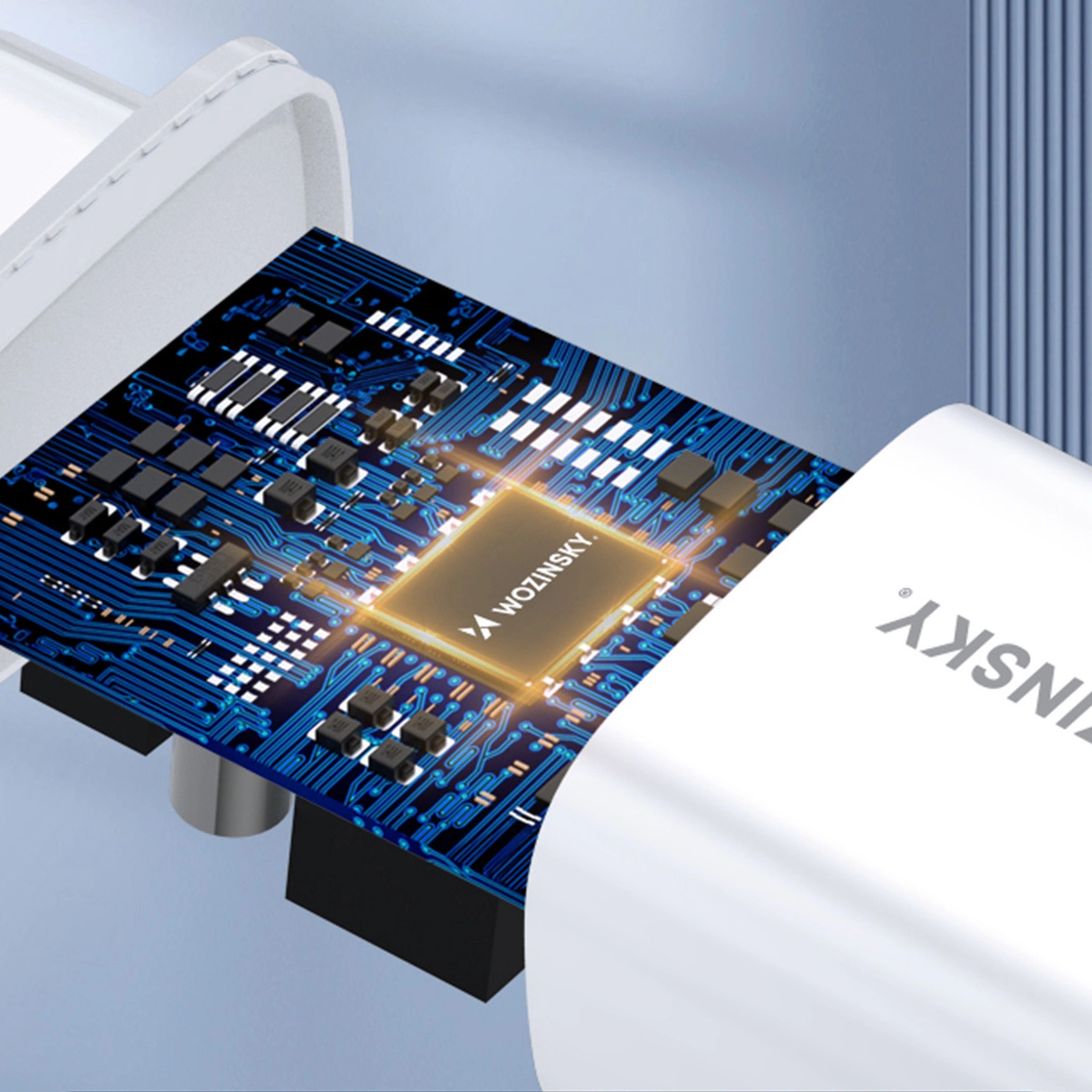 Obraz przedstawia wnętrze ładowarki z widocznym układem elektronicznym i logo \'WOZINSKY\' na centralnym chipie. Obudowa ładowarki jest biała z widocznym napisem \'WOZINSKY\'.