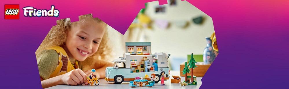 Na obrazie widoczny jest zestaw LEGO Friends z kamperem, postaciami i akcesoriami na tle gradientu fioletowo-różowego. W lewym górnym rogu znajduje się logo LEGO i napis \'Friends\'.