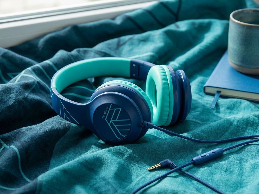 Słuchawki nauszne POWERLOCUS Pled Wired z przetwornikami 40 mm, klarowny dźwięk, złocone złącze audio, słuchawki leżące na płutnie