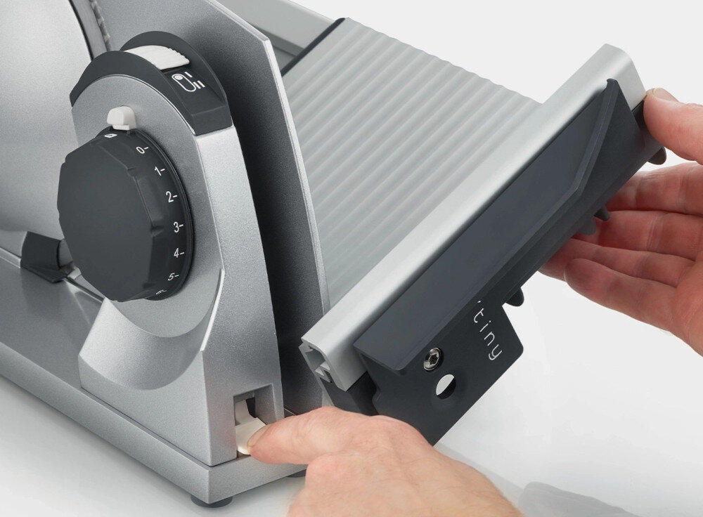 Krajalnica GRAEF MYtiny Twin Srebrny Łatwe utrzymanie czystości Metalowa obudowa odporna na zabrudzenia szybka w czyszczeniu można wygodnie umyć higiena