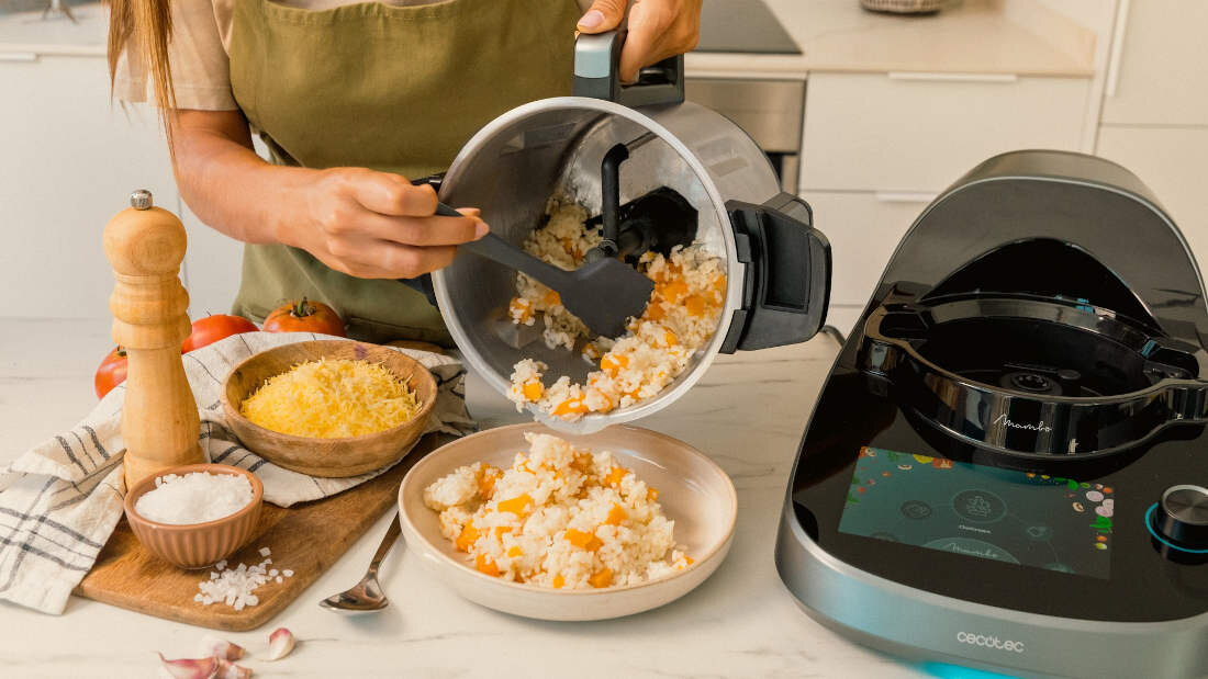 Wielofunkcyjny robot kuchenny CECOTEC Mambo CooKing Unique Dwa dzbanki, więcej możliwości Dzbanek Unique Jug Victory Jug