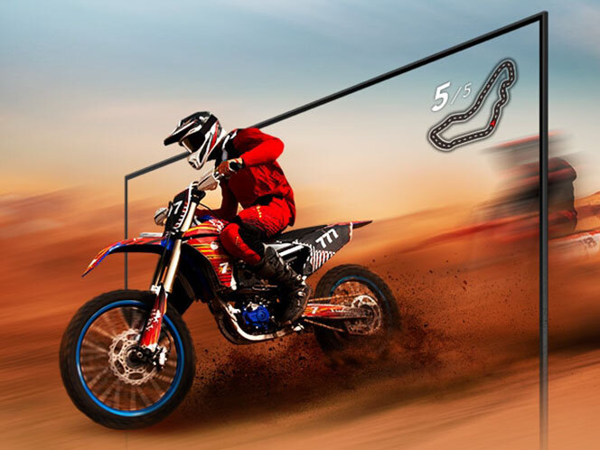 664x498-motion-xcelerator-240hz pc Ostry i wyraźny motocyklista wyjeżdża z ekranu telewizora Samsung Crystal UHD U8092F 4K Smart TV (2025) z Upłynniaczem Ruchu