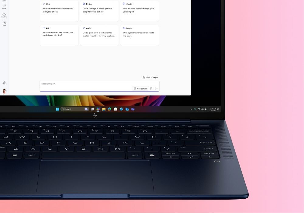 Laptop HP EliteBook z otwartym interfejsem aplikacji na ekranie pokazującym różne opcje kreatywne.  - Wi-Fi 7