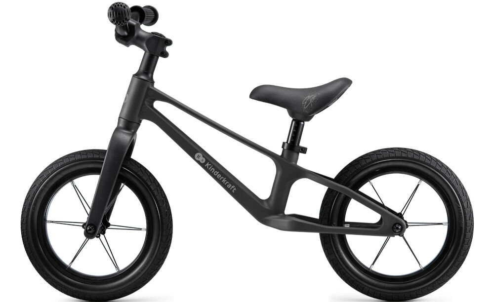Rowerek biegowy KINDERKRAFT Eter Czarny rower w kolorze czarnym stoi bokiem czarne siedzisko czarne koła białe tło trwałość stylowy design maksymalnemu obciążeniu do 35 kg przez wiele sezonów lekka solidna konstrukcja starannie dobrane materiały dopracowane detale komfortowa jazda niezapomniane chwile radości przekazywany kolejnym użytkownikom