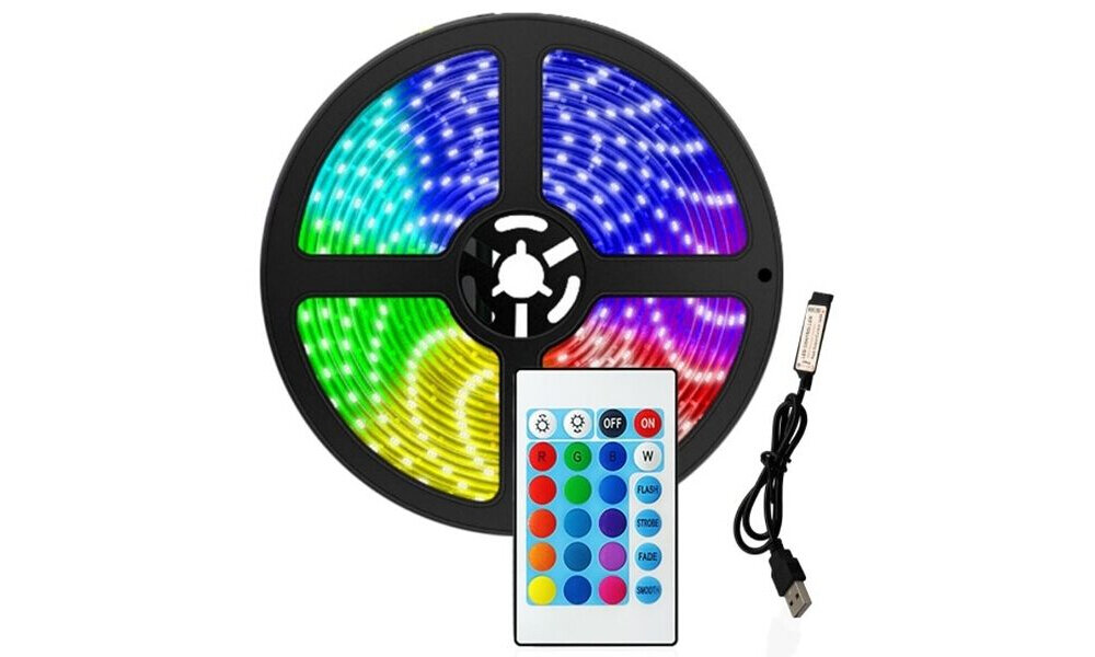 Taśma LED RGB XTRIKE ME HT-5050 5 m, światło, klimat, tasma na bialym tle z pilotem i kablem