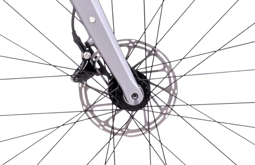 Rower gravel ROMET Boreas 2 U21 28 cali Zielono-grafitowy 2024 zbliżenie na hamulec podstawa bezpieczeństwa hamulce tarczowe hydrauliczne duża siła hamowania do użytku w każdych warunkach pogodowych i na każdej trasie płyn hamulcowy hamulce z przodu i z tyłu podwójny pakiet bezpieczeństwa