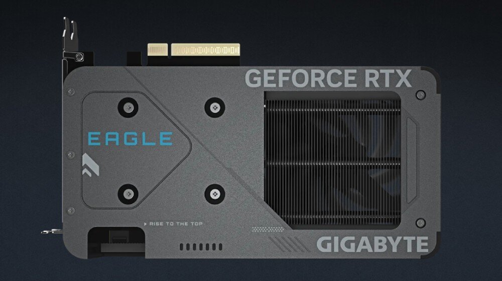 Karta graficzna GIGABYTE GeForce RTX 5060 Eagle OC 8GB Tył karty graficznej z czarną płytką osłaniającą, na której widnieje błękitny napis 'EAGLE', hasło 'RISE TO THE TOP' oraz otwór wentylacyjny odsłaniający radiator, backplate, osłona, złącze