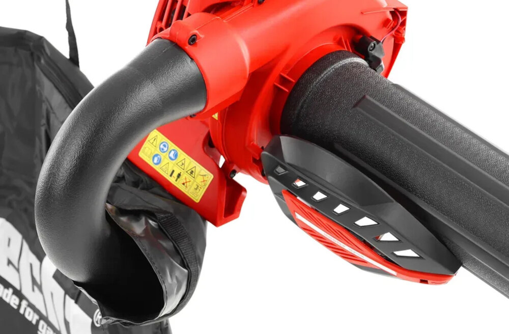 Odkurzacz do liści spalinowy HECHT 9254 zbliżenie na uchwyt widok z góry pasek na ramię dobrze wyważona konstrukcja waga 5,8 kg ergonomiczny uchwyt wygodny spust gazu dźwignia blokująca utrzymanie stałych obrotów