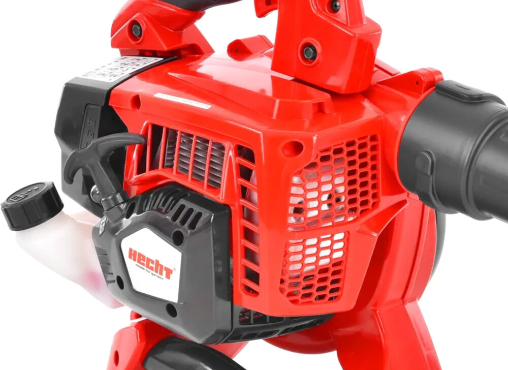 Odkurzacz do liści spalinowy HECHT 9280 zbliżenie na włącznik system antywibracyjny ogranicza drgania silnika zredukowane wibracje sprzyjają precyzyjnemu prowadzeniu moc 814 W poziomu hałasu około 108 dB