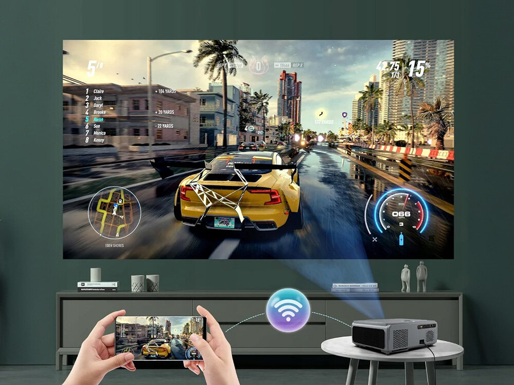 Projektor Zenwire E690H WiFi 6 płynne przesyłanie obrazu Android iOS Windows, osoba grająca na smartfonie przesyłająca obraz do projektora