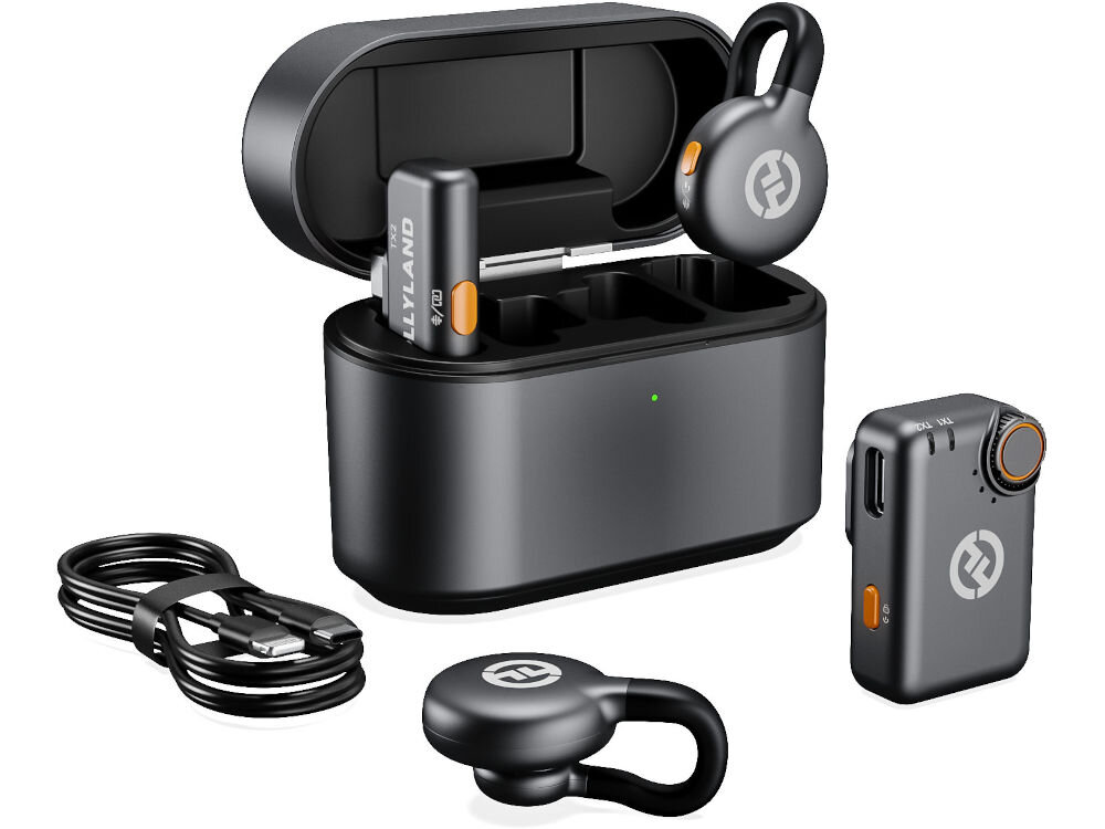 System bezprzewodowy HOLLYLAND Lark M2S Mini Combo prezentacja etui i przed nim oraz w nim urządzenia zestawu obok kabel USB-C-Lightning na białym tle ładowanie smartfona niezależność dłuższa praca