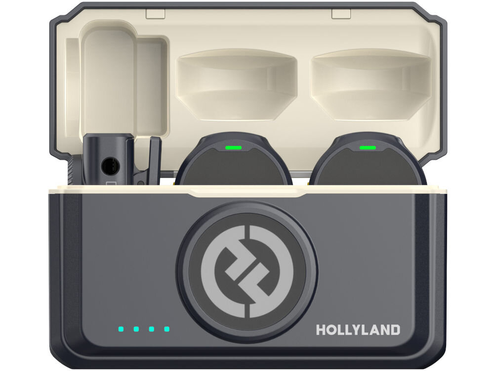 System bezprzewodowy HOLLYLAND Lark M2 Combo Grafitowy prezentacja zestawu w etui ładującym na białym tle etui ładujące dwukrotne pełne naładowanie zestawu do 40 godzin pracy